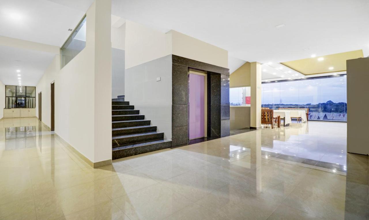 Grand Jp Inn Near 2 Km From Gundlupet Bus Stand エクステリア 写真